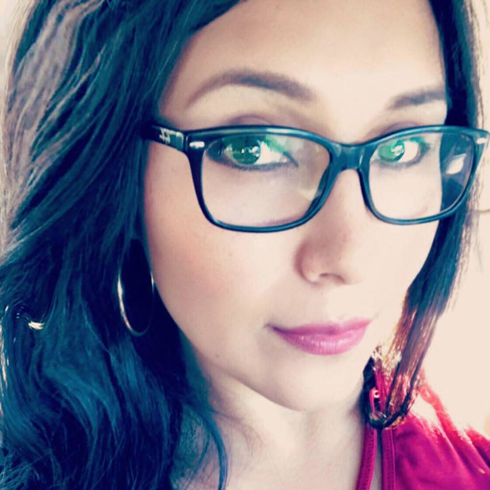 Meet your Posher, Mari